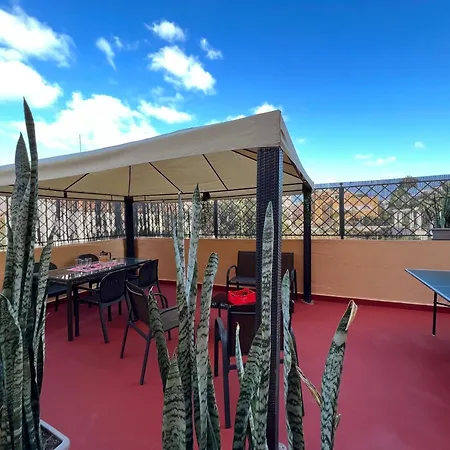 Гостевой дом Coliving Brasil Лас-Пальмас-де-Гран-Канария